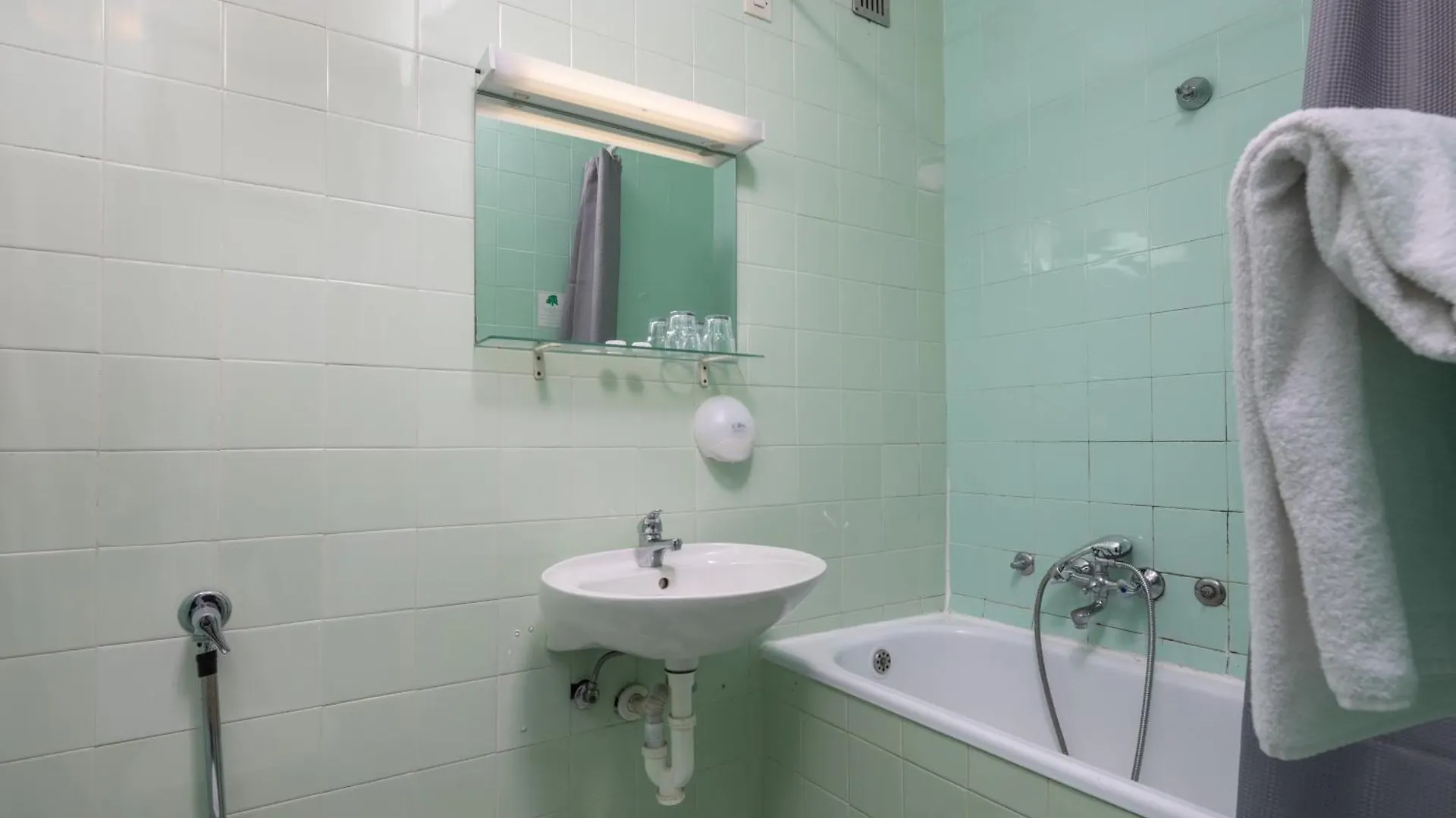 Zajazd Hotel Uvala Scott Kraljevica